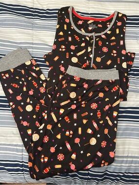 Cuddl Duds Black Candy-Print Two-Piece Pajama Set with Gray Trim